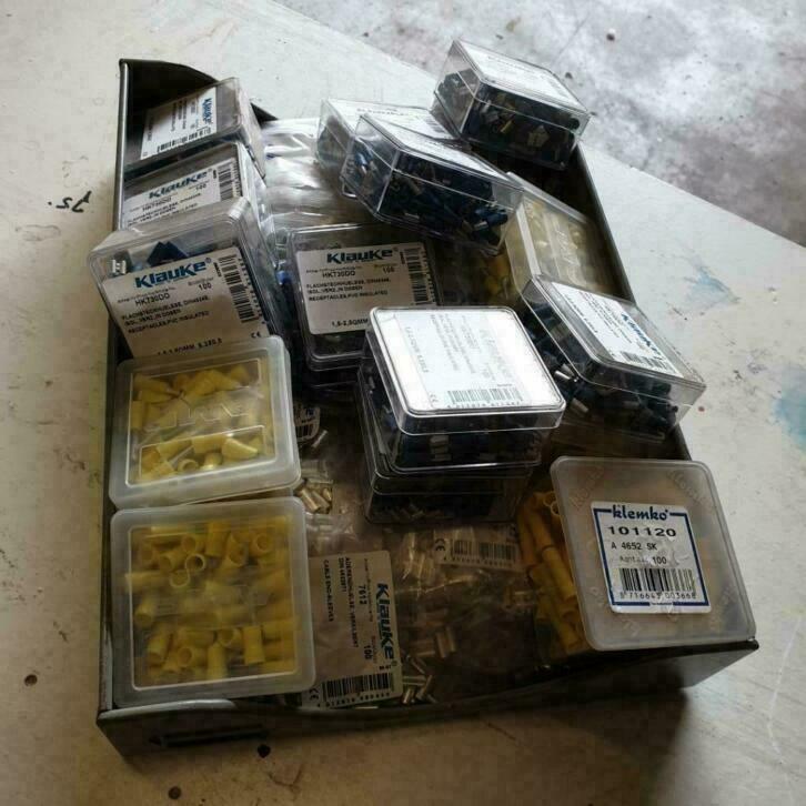 partij amp kabelschoentjes aderhulzen etc  50 verpakkingen, Ophalen of Verzenden, Nieuw