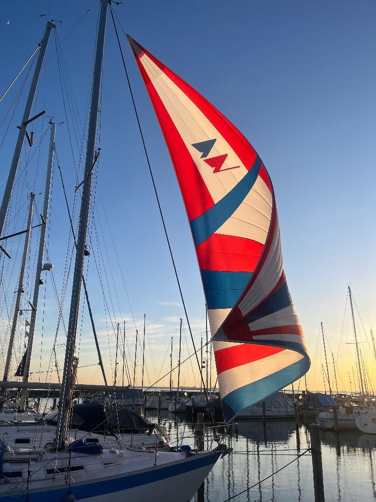 Mooie gennaker, nieuwstaat, Ophalen, 6 meter of meer, Zo goed als nieuw, Genaker