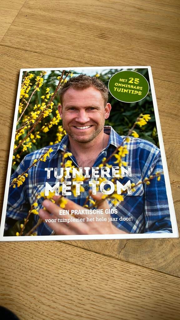 Tom Groot - Tuinieren met Tom!, Boeken, Wonen en Tuinieren, Ophalen of Verzenden, Zo goed als nieuw, Tom Groot