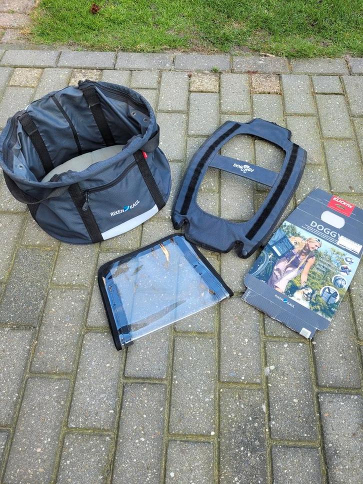 Hondenfietsmand Klickfix Doggy (voorop), Fietsen en Brommers, Fietsaccessoires | Fietsmanden, Gebruikt, Fietsmand, Stuurbevestiging