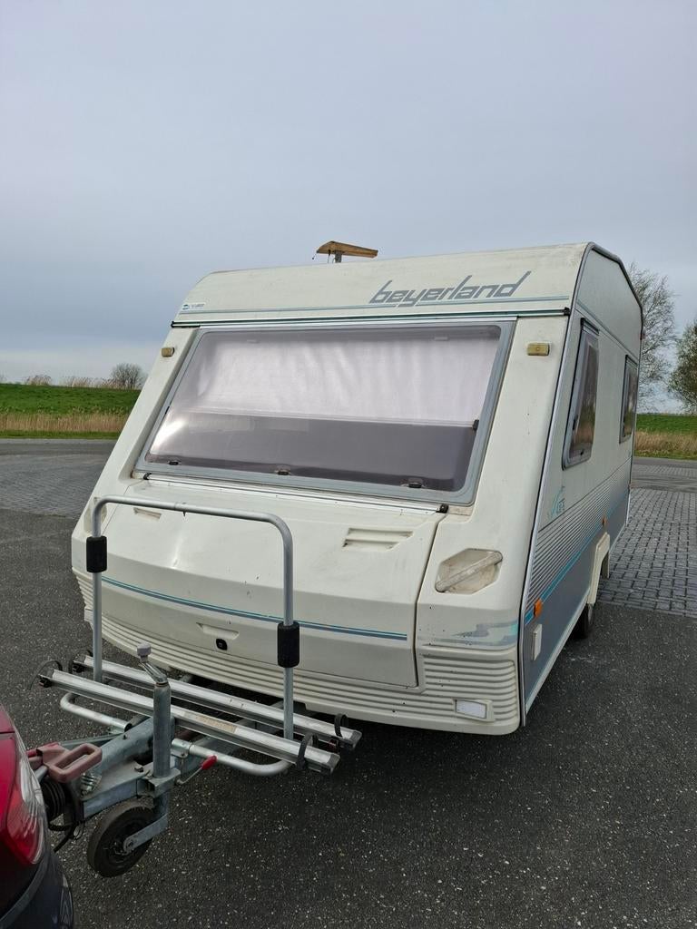 Compacte Beijerland Vitesse 430 B met voortent en luifel, Koelkast, Kleine zit, Tot en met 3, Particulier