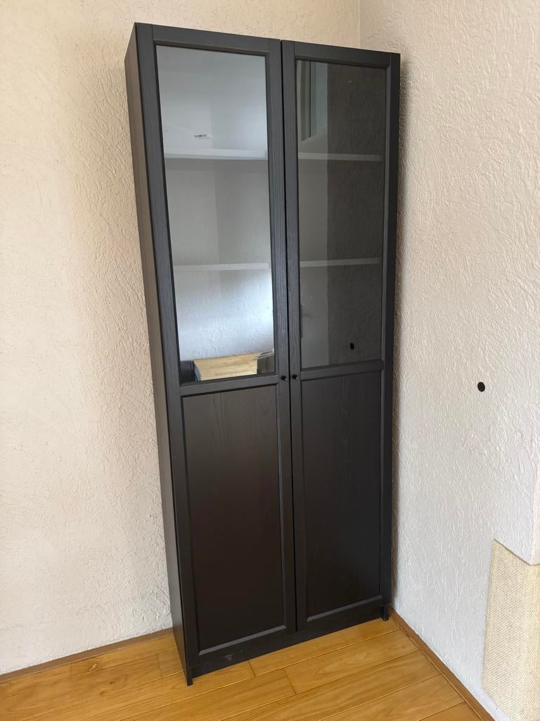 Donkerbruine buffetkast met 6 planken, Ophalen, Met plank(en), Gebruikt, 200 cm of meer