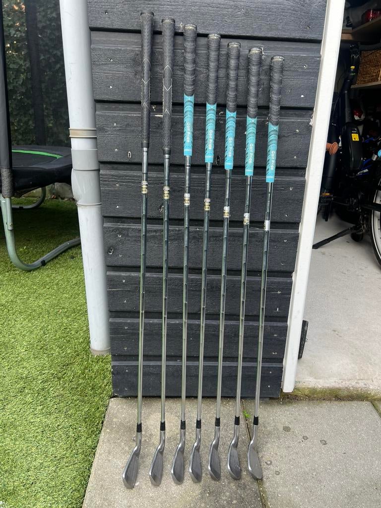 Titleist golfset / golfclubs 3-9 en putter, Sport en Fitness, Golf, Ophalen, Gebruikt, Set