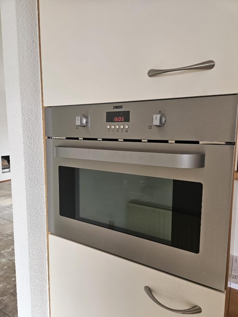 Zanussi combi oven/magnetron ZNF31X, Gebruikt, Oven met grill, Inbouw, 45 tot 60 cm