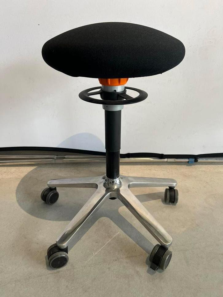 Ongo Roll ergonomische kruk, Huis en Inrichting, Krukjes, Nieuw, Hout, Ophalen of Verzenden