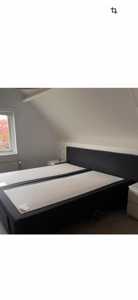 Grote elektrische boxspring Ubica 200x220, Huis en Inrichting, Slaapkamer | Boxsprings, Gebruikt, Overige maten, 220 cm, Tweepersoons