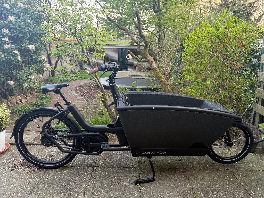 Zeer nette Urban Arrow Cargo Line, Fietsen en Brommers, Fietsen | Bakfietsen, 4 kinderen of meer, Huif, Zo goed als nieuw, Ophalen