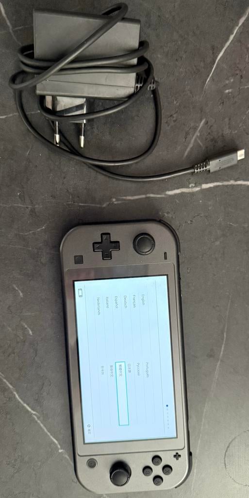 Nintendo switch lite Pokemon editie, Spelcomputers en Games, Spelcomputers | Nintendo Switch Lite, Ophalen of Verzenden