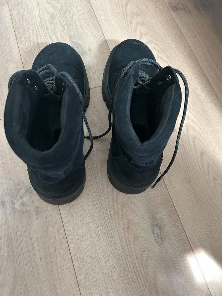 Zwarte Zara Boots Maat 43 - vrij Nieuw, Kleding | Heren, Schoenen, Zo goed als nieuw, Boots, Zwart, Ophalen of Verzenden