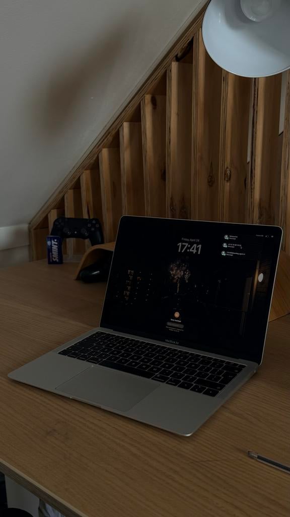 Apple MacBook Air 13 inch - Zo goed als nieuw, Ophalen, Qwerty, 8 GB, 13 inch