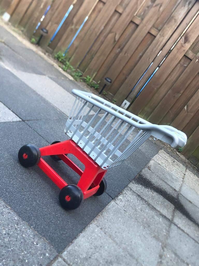 winkel wagentje plastic, Ophalen, Zo goed als nieuw