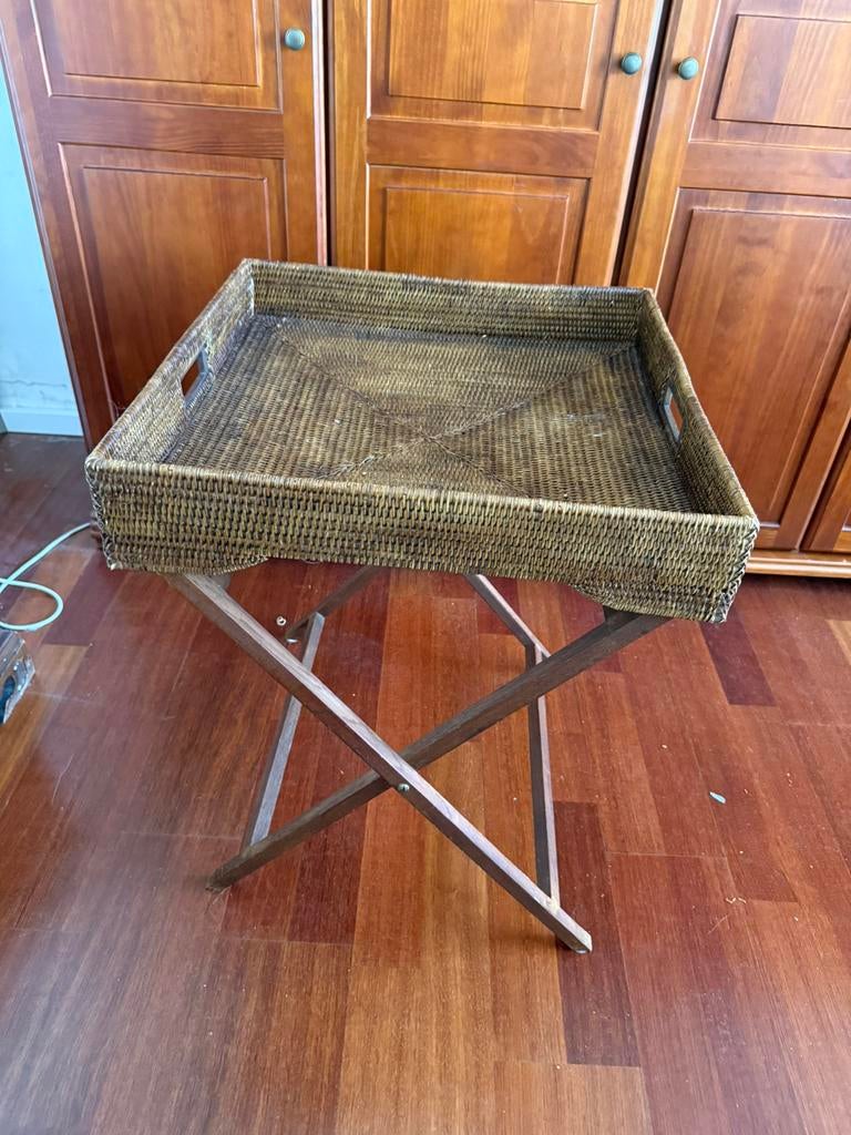 Dienblad op poten., Ophalen, Zo goed als nieuw, Rechthoekig