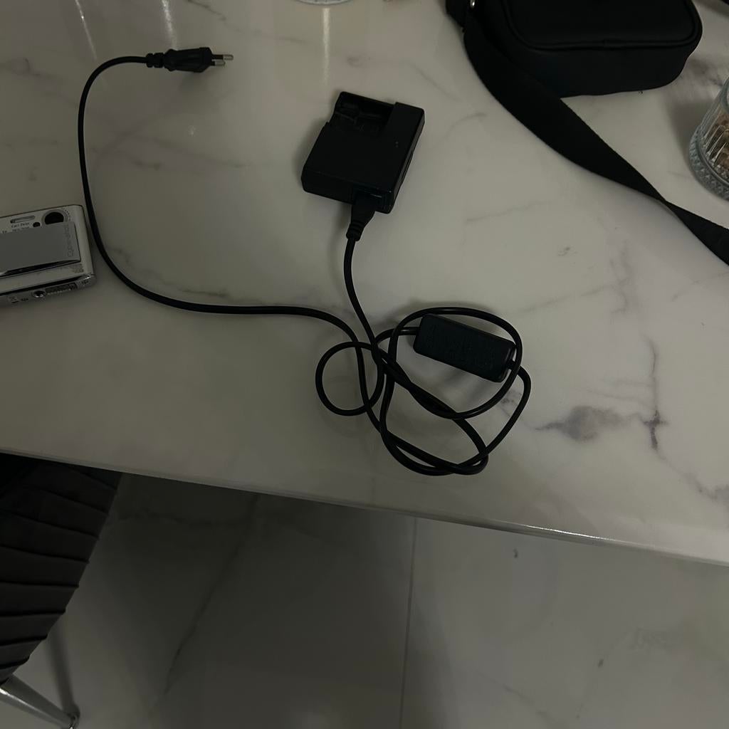 Sony Cyber-shot Mini Camera (Oud Model) met Batterij, Audio, Tv en Foto, Fotocamera's Digitaal, Ophalen, Gebruikt, Compact, Sony