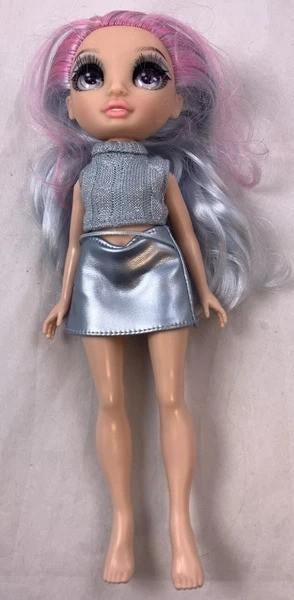 MGA Rainbow High Gabriella Icely Pop Blauw Zilver