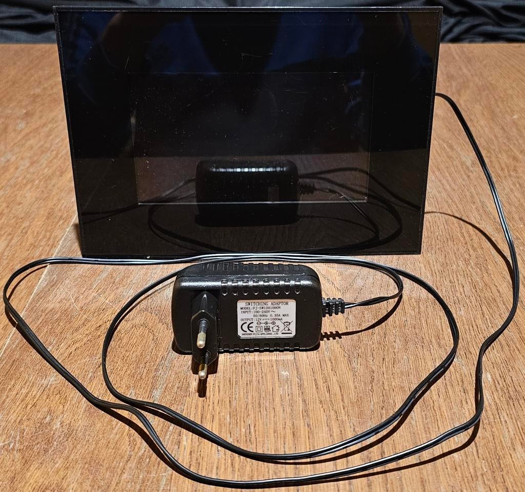 Digitale fotolijst 7 inch, Ophalen of Verzenden, Gebruikt, Minder dan 1 GB, Kleiner dan 8 inch