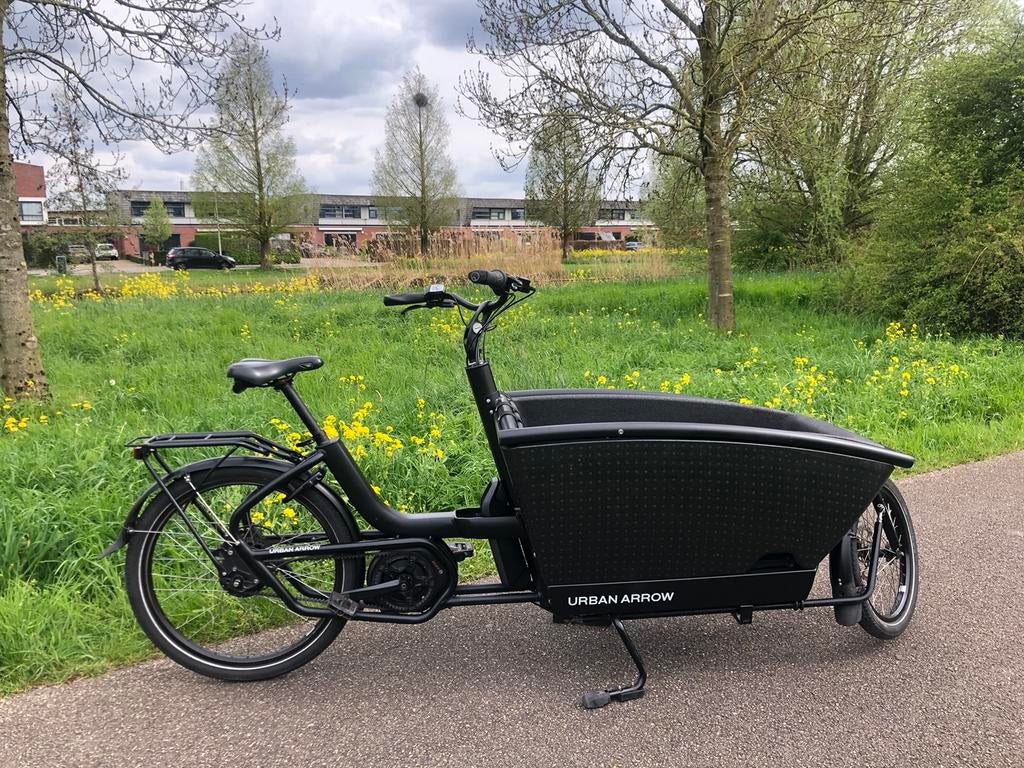 Urban arrow active line plus, Fietsen en Brommers, Fietsen | Bakfietsen, Ophalen of Verzenden, Zo goed als nieuw, Huif