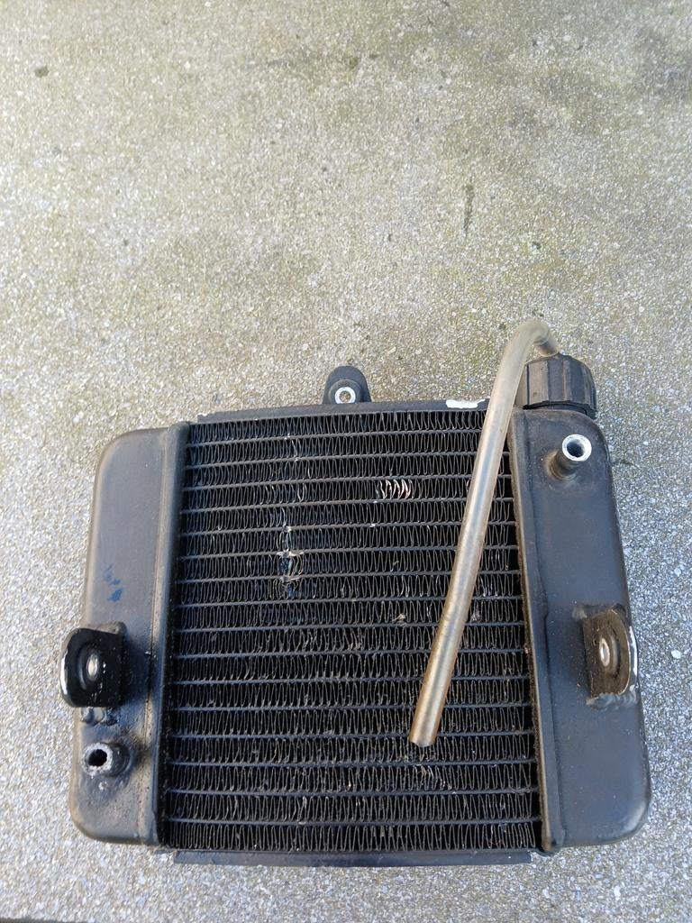 Gezocht radiateur minibike, Fietsen en Brommers, Minibikes, Midibikes en Pitbikes, Ophalen of Verzenden, Overige typen