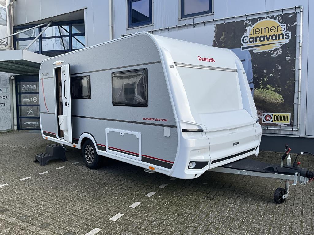 Dethleffs Summer Edition 460 EL ENKELE BEDDEN-XL KOELKAST, Standaardzit, Bedrijf, Tot en met 3, Schokbreker