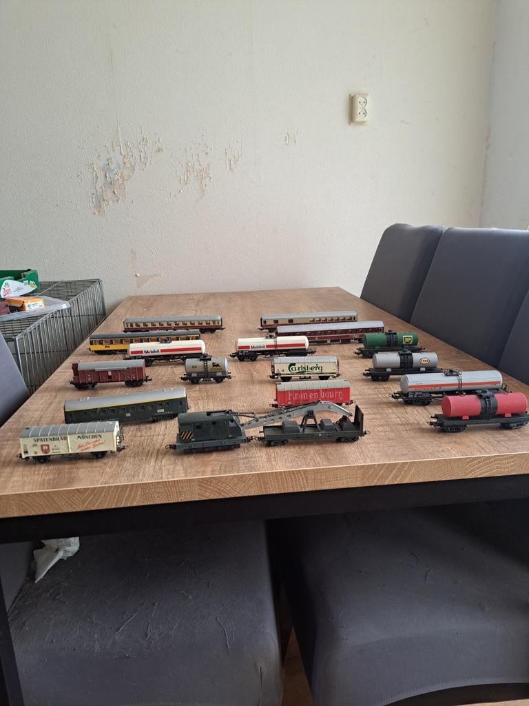 Lima wagons H0, Hobby en Vrije tijd, Modeltreinen | H0, Gebruikt, Gelijkstroom, Wagon, Ophalen of Verzenden