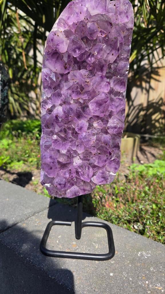 Prachtige Amethist op Standaard - 33 cm Hoog, 3.2 kg, Ophalen of Verzenden