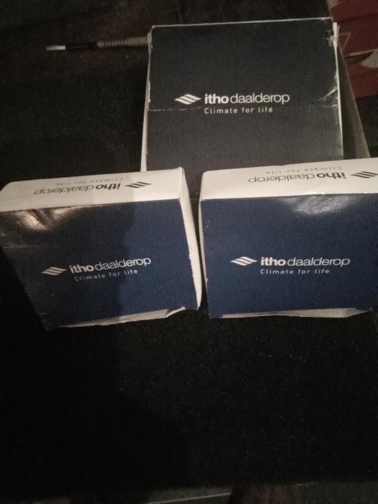 2 RFT bedieningen tbv Itho Daalderderop Ventilatiebox, Ophalen of Verzenden, Nieuw, Ventilator