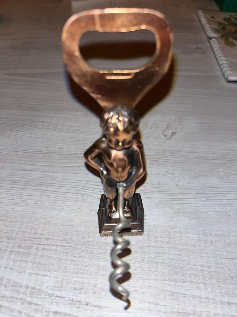 Manneke Pis kurketrekker/opener, Ophalen of Verzenden, Zo goed als nieuw