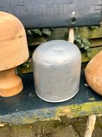 Hoedenmal mt 60, Ophalen of Verzenden, Gebruikt, Figuurtje(s)