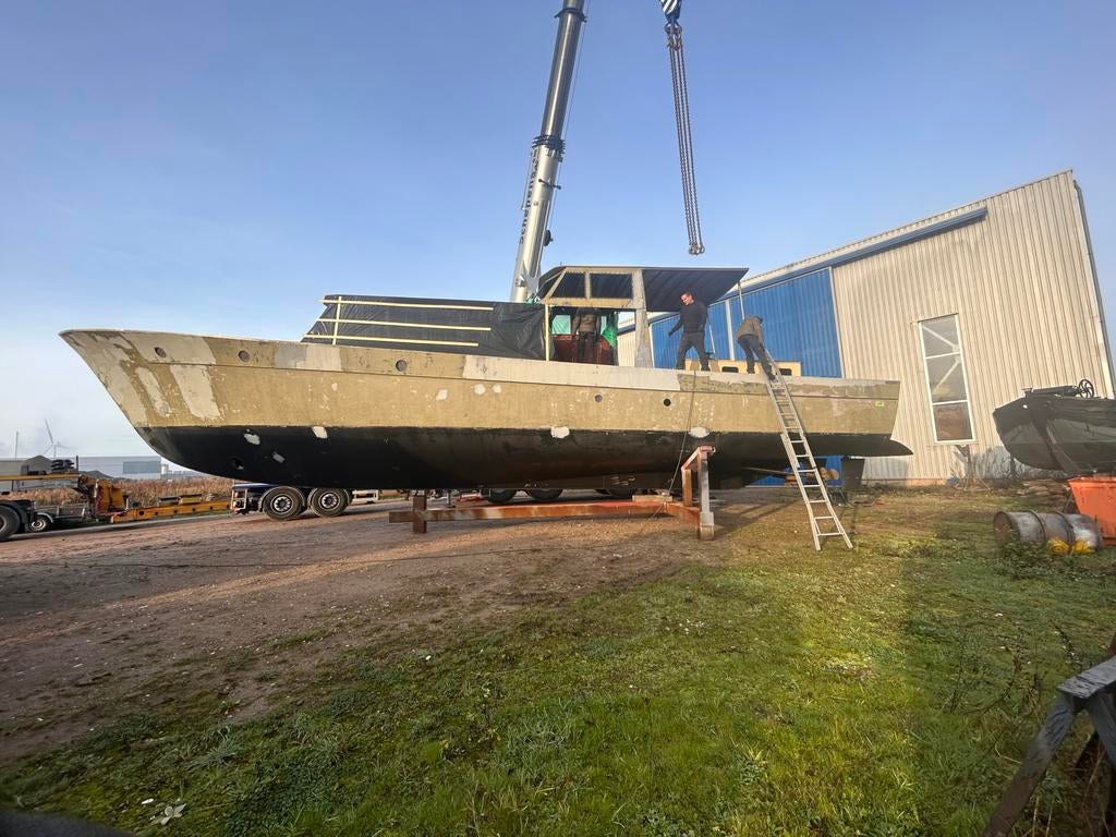 18m Moterjacht Project: Gestraald, Geverfd, Mercedes Motoren, Watersport en Boten, Ophalen, Gebruikt, Staal, Diesel
