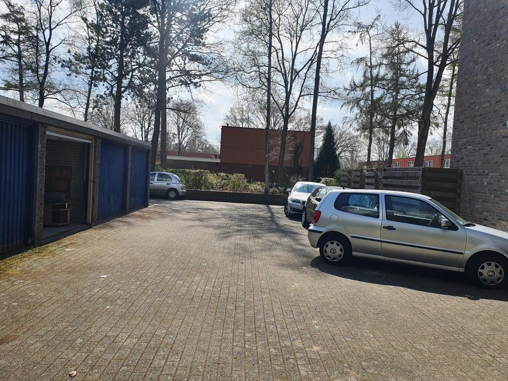 Garage box te huur in Emmen