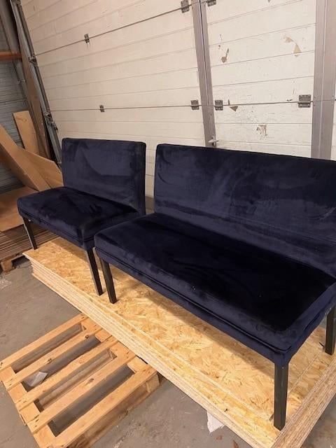 Donkerblauwe fluwelen eetkamerbanken (2 stuks), Overige materialen, Twee, Blauw, Fluweel