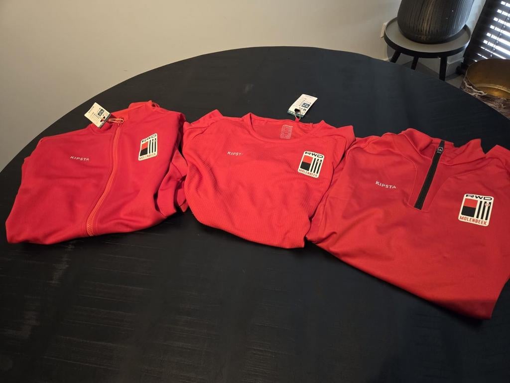 RDW Molenbeek trainingsset (shirt, vest, T-shirt) maat 164, Kipsta, Nieuw, Overige maten, Ophalen of Verzenden