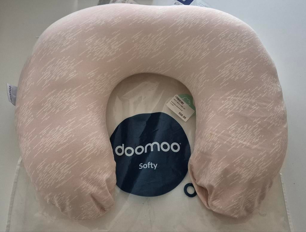 Doomoo Softy voedingskussen - Roze, Ophalen of Verzenden, Zo goed als nieuw