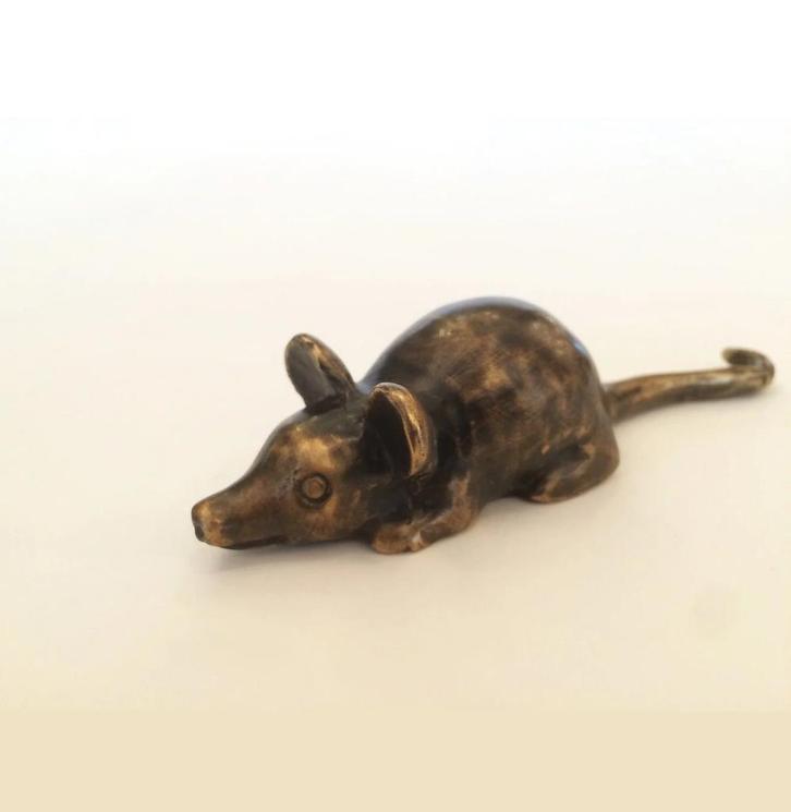 Bronzen Beeldje - Muisje in Brons. Echt brons, Antiek en Kunst, Kunst | Beelden en Houtsnijwerken, Ophalen of Verzenden