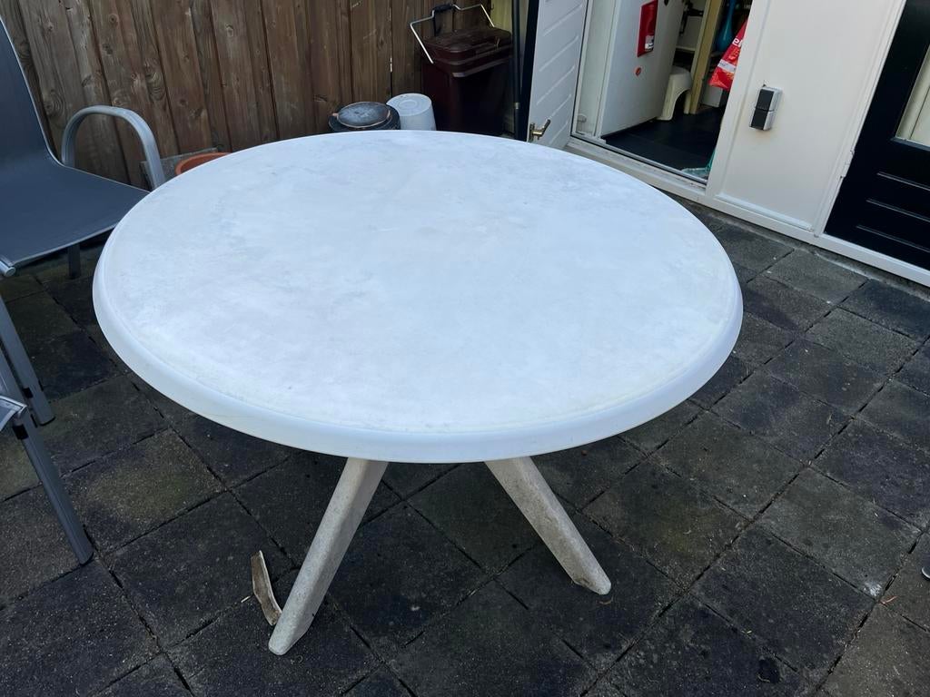 Tuintafel, Tuin en Terras, Tuintafels, Ophalen, Gebruikt, Rond, Kunststof