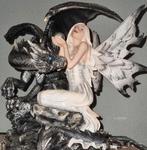 Nya feeën drakenbeeld, Verzamelen, Beelden en Beeldjes, Ophalen, Zo goed als nieuw