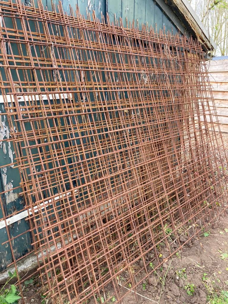 Vlechtwerk, Ophalen, Zo goed als nieuw