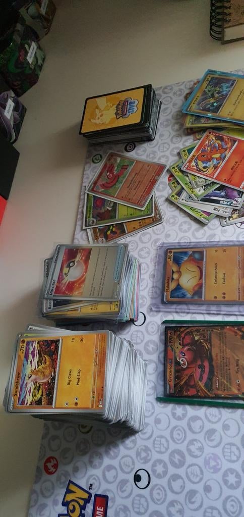 Bulk pokemon, Hobby en Vrije tijd, Verzamelkaartspellen | Pokémon, Ophalen of Verzenden, Gebruikt, Meerdere kaarten, Foil