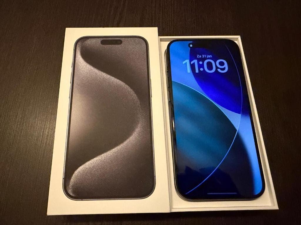 Iphone 15 pro 256gb titanium zwart, Telecommunicatie, Mobiele telefoons | Apple iPhone, 89 %, Zwart, Zo goed als nieuw, Zonder simlock