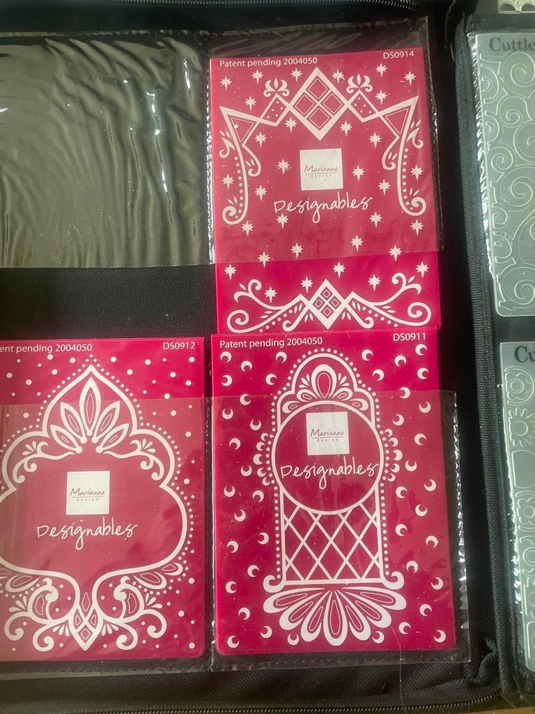 Grote collectie snijmallen en embossing folders, Ophalen of Verzenden, Gebruikt, Gereedschap of Toebehoren