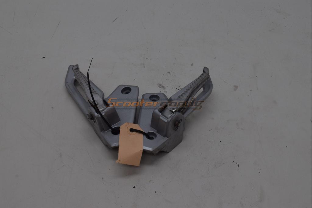 Passagiers voetsteunen voor Peugeot Speedfight 3 en 4, Fietsen en Brommers, Brommeronderdelen | Scooters, Piaggio & C. SpA, Gebruikt