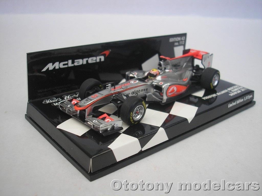 McLaren Mercedes #3 Showcar 2011 Hamilton 1/43 Minichamps, Ophalen of Verzenden, Nieuw, Auto, MiniChamps