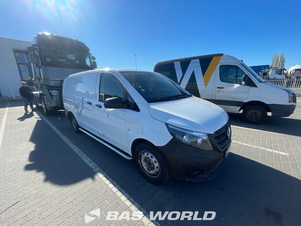 Mercedes Vito Koelwagen Afgesloten Bus Airco L2H1 Koeling Ke, Automaat, Gebruikt, 2217 kg, 116 pk