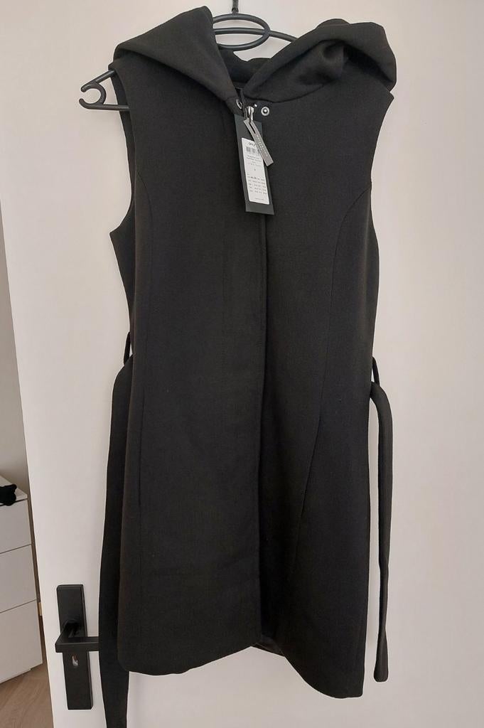 Only bodywarmer met capuchon, zwart, maat S, Kleding | Dames, Bodywarmers, Only, Zwart, Nieuw, Ophalen of Verzenden