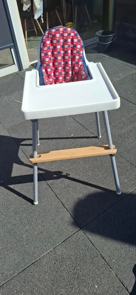 Ikea kinderstoel met voetensteun en stoelverkleiner, Ophalen, Gebruikt, Overige typen, Stoelverkleiner
