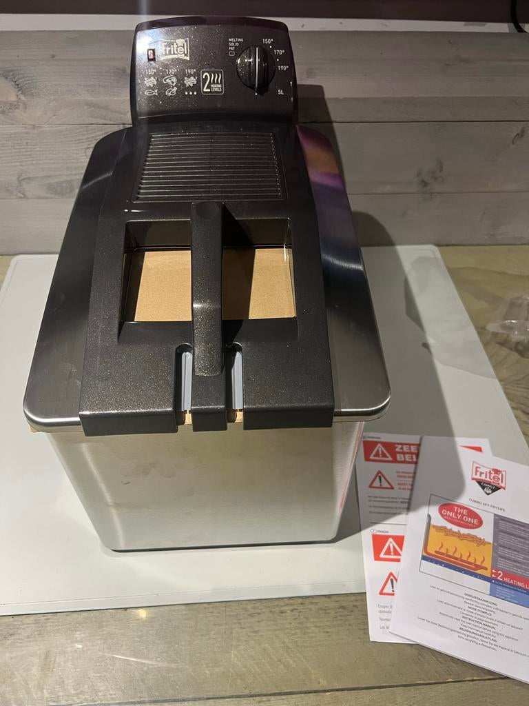 Fritel Turbo SF 4571 Frituurpan - 5L - 3200W - RVS, 4 liter of meer, Uitneembare binnenpan, Nieuw, Ophalen of Verzenden