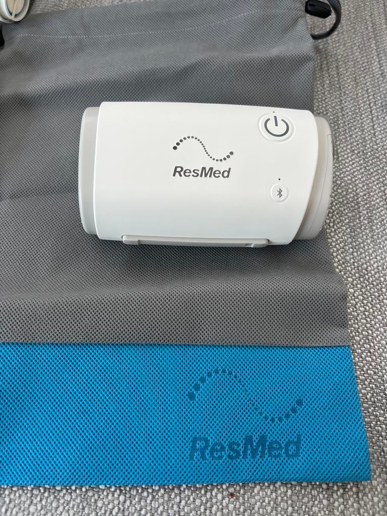 ResMed AirMini CPAP Set - Slechts 4u -2 Maskers & 7 Filters, Diversen, Ophalen, Zo goed als nieuw