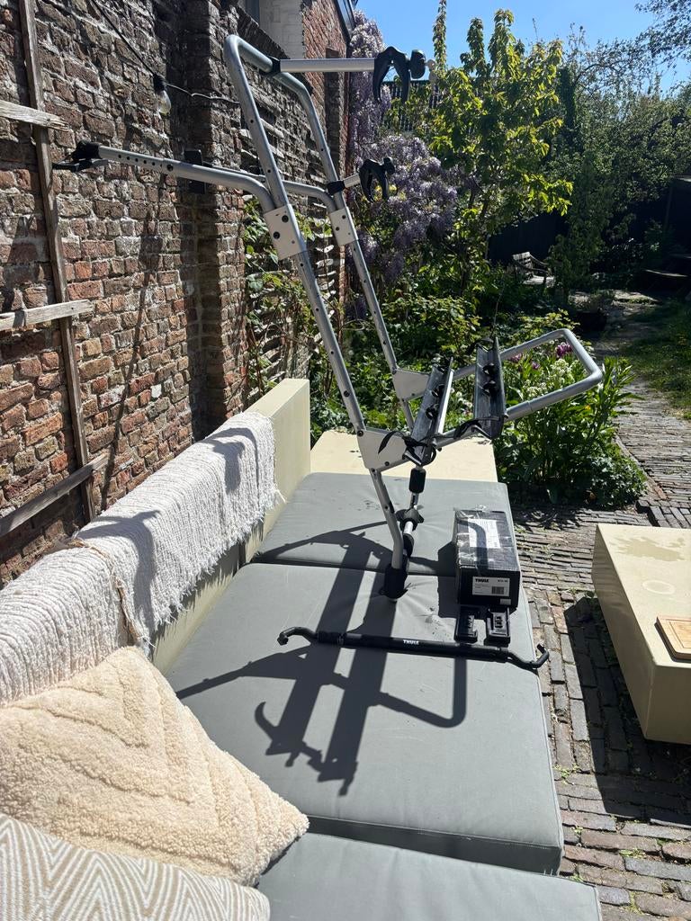 Thule BackPac 2 fietsendrager volvo , audi , chrysler etc ., Ophalen of Verzenden, 2 fietsen, Gebruikt, Achterklepdrager