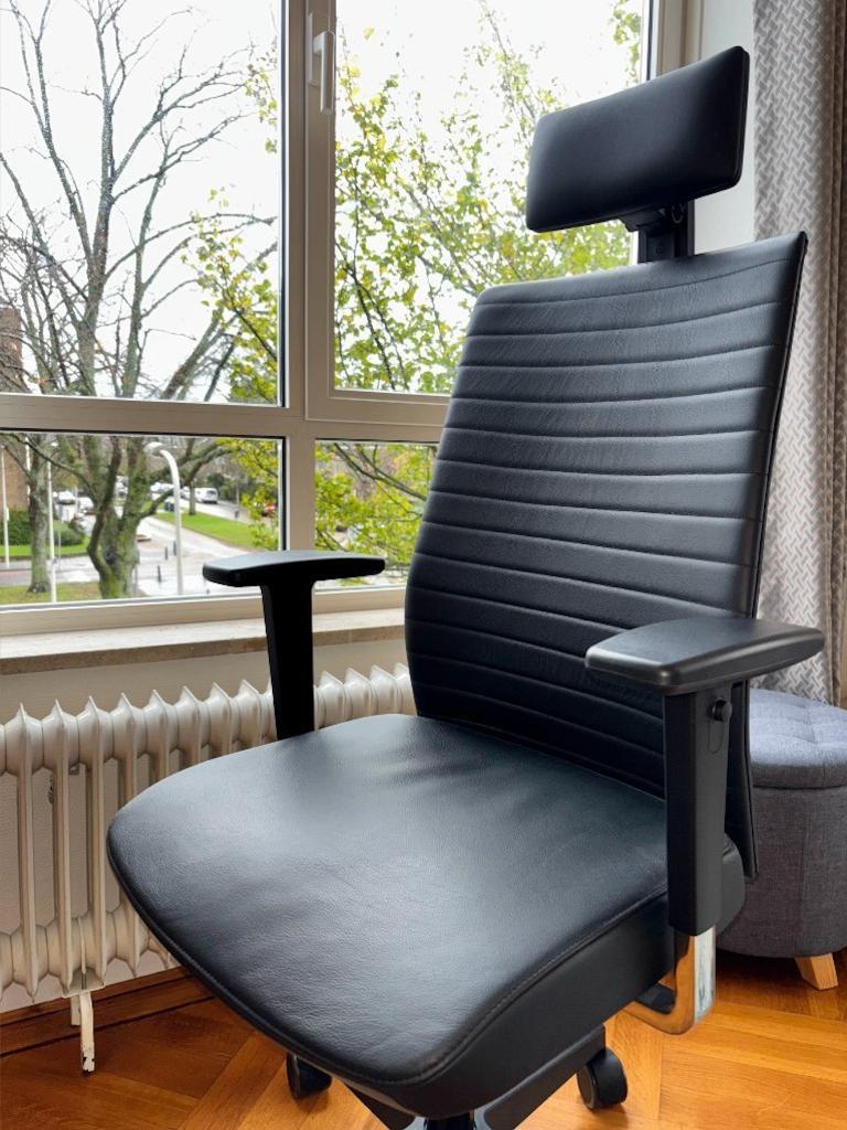 Bureaustoel KÖHL TEMPEO echt leder, Huis en Inrichting, Bureaustoelen, Zo goed als nieuw, Bureaustoel, Zwart, Ergonomisch, Ophalen