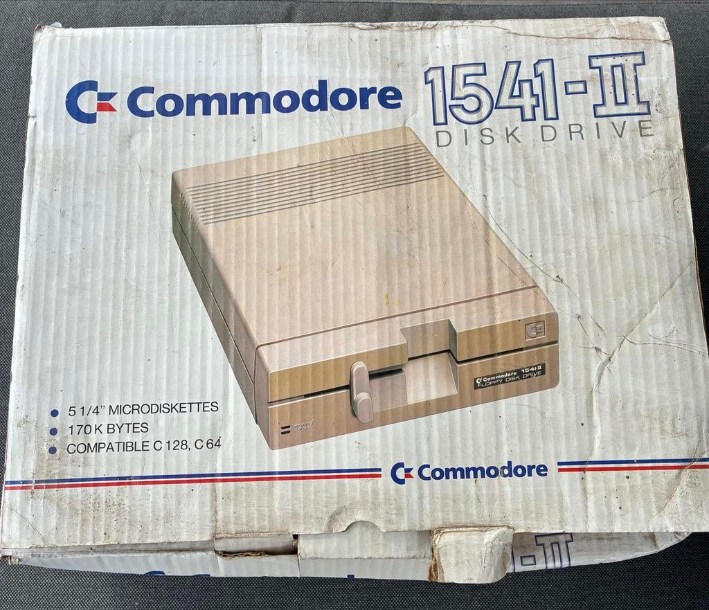 Commodore 1541-II Disk Drive, Ophalen of Verzenden