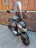 TE KOOP Z.G.A.N PEUGEOT KISBEE BLACK EDITION ! LAGE KM STAND, Ophalen, Overige modellen, Zo goed als nieuw, Benzine